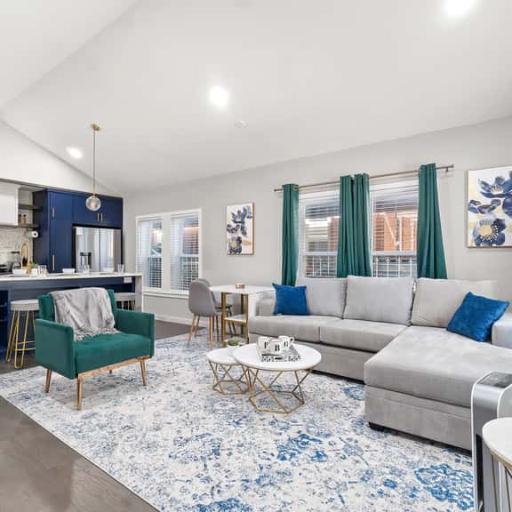 Emerald Indigo House | Pet Friendly - Image 1