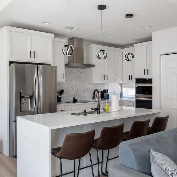 Modern Townhome - Rooftop & Backyard & Garage #2 - Image 1